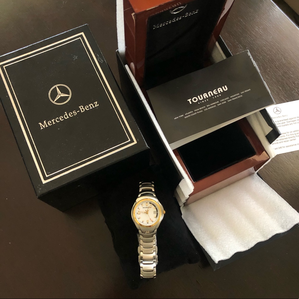 New Tourneau Gold  Silver Date Bracelet Mb Watch